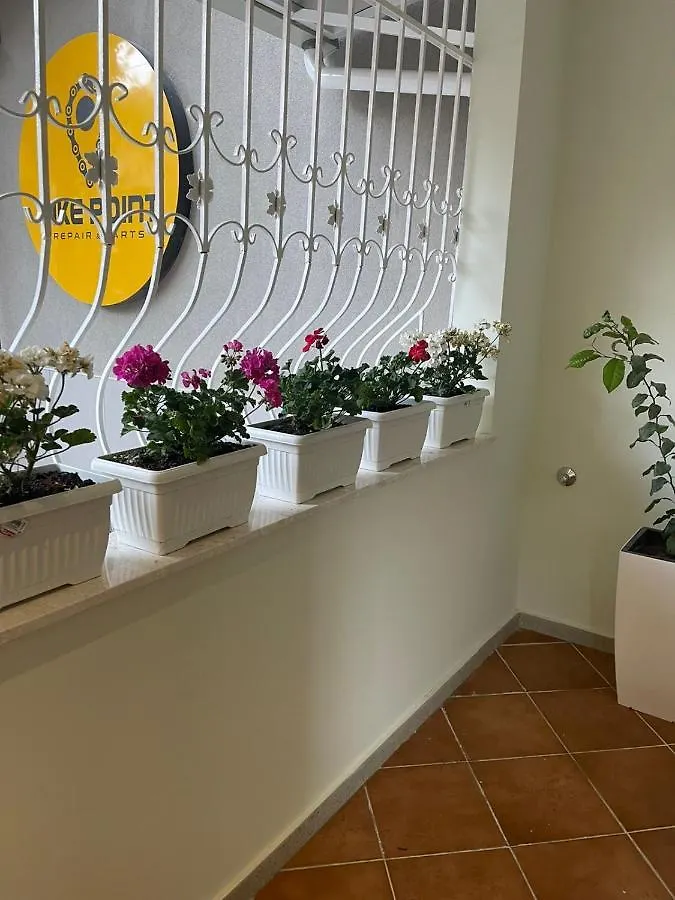 4SeasonsGea ,Cozy studio City Centre AC+BA+WIFI Tirana 0*,  Albania