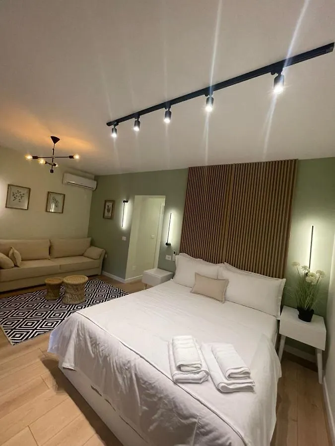4SeasonsGea ,Cozy studio City Centre AC+BA+WIFI Tirana 0*,  Albania